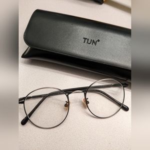 TIJN Glasses
